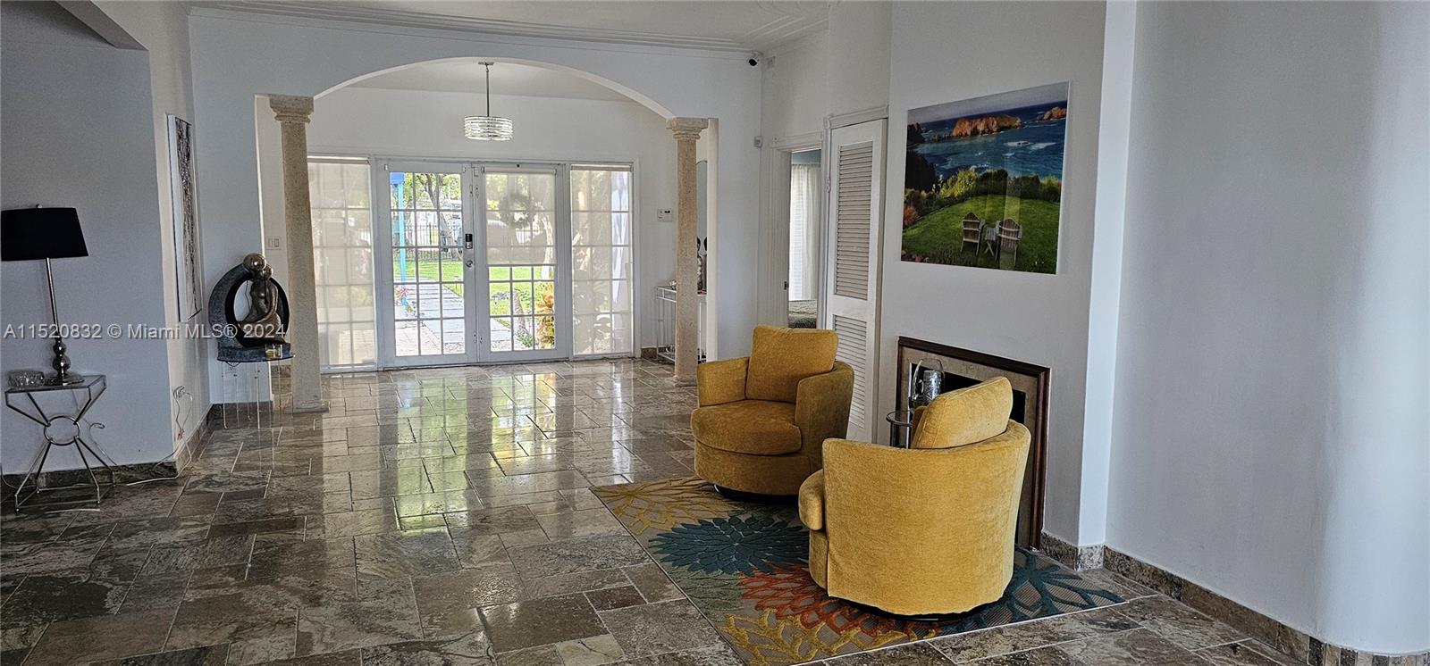 1560 S Bay Dr, Miami Beach, Florida 33141, 3 Bedrooms Bedrooms, ,3 BathroomsBathrooms,Residential,For Sale,1560 S Bay Dr,A11520832