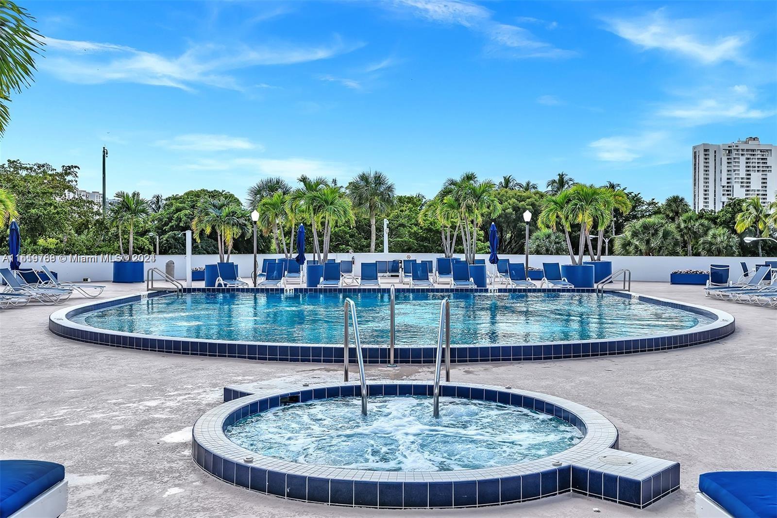 3731 N Country Club Dr 1129, Aventura, Florida 33180, 2 Bedrooms Bedrooms, ,2 BathroomsBathrooms,Residentiallease,For Rent,3731 N Country Club Dr 1129,A11519768