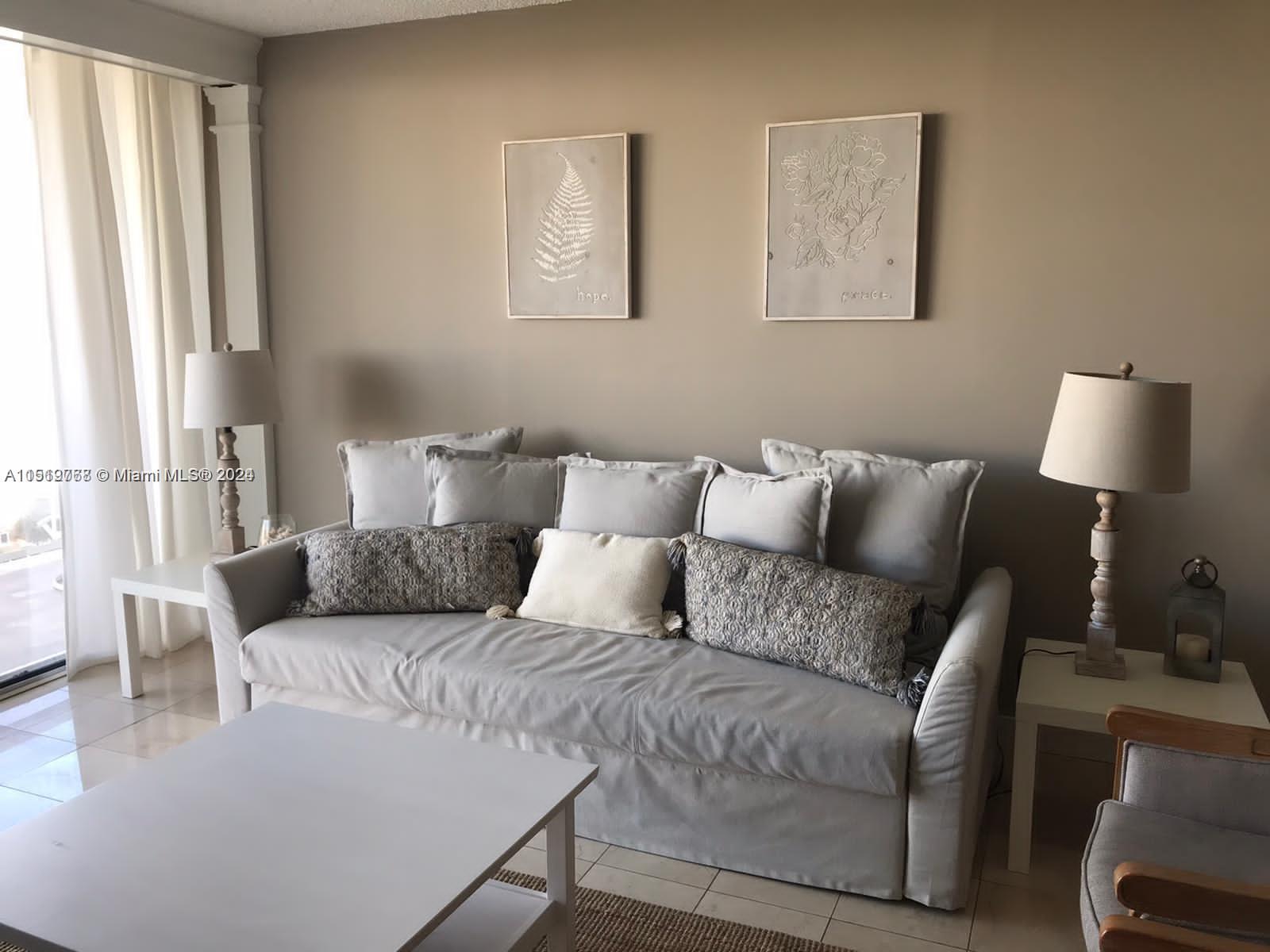 3731 N Country Club Dr 1129, Aventura, Florida 33180, 2 Bedrooms Bedrooms, ,2 BathroomsBathrooms,Residentiallease,For Rent,3731 N Country Club Dr 1129,A11519768