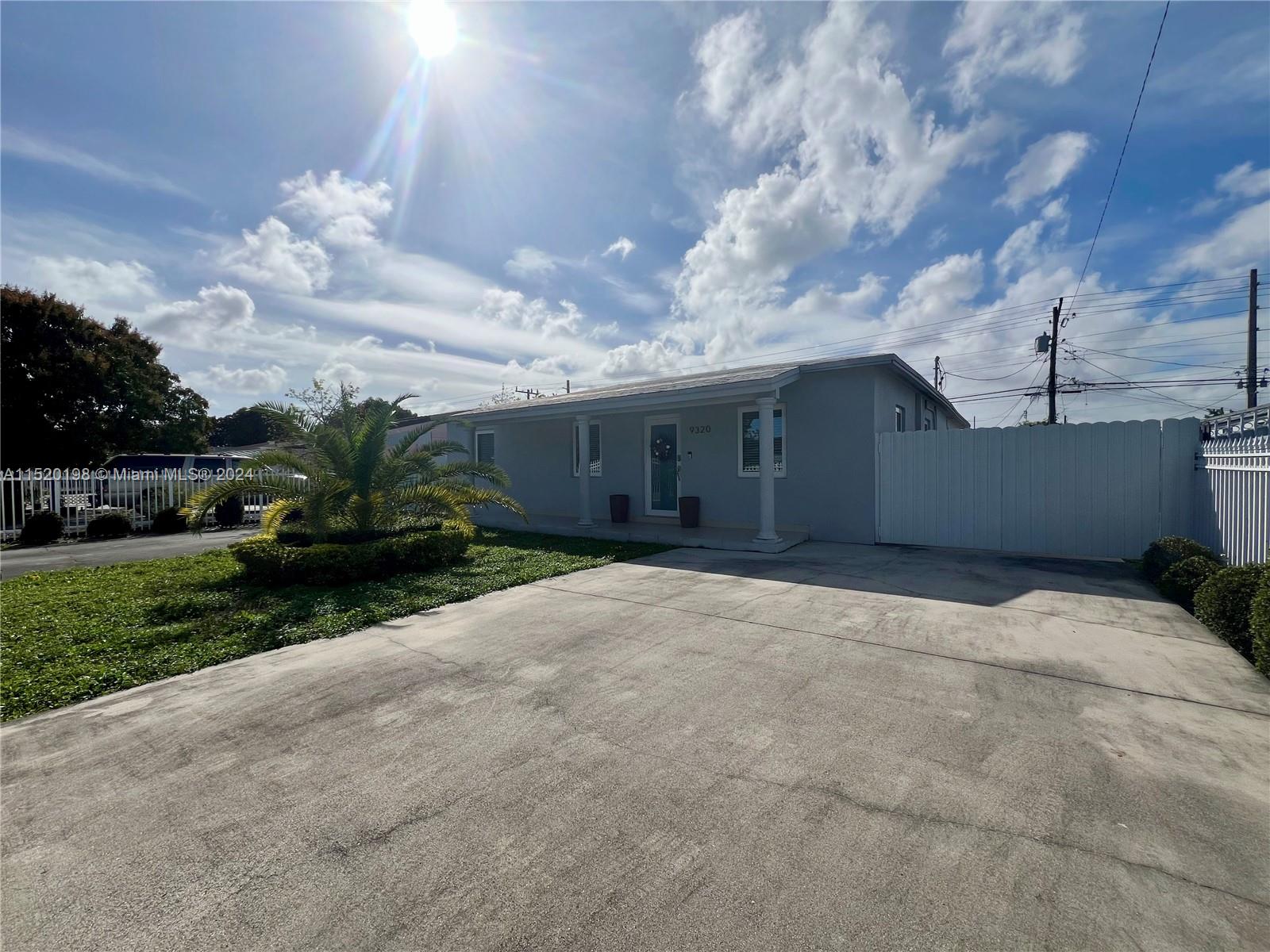 9320 NW 35th Ct  For Sale A11520198, FL