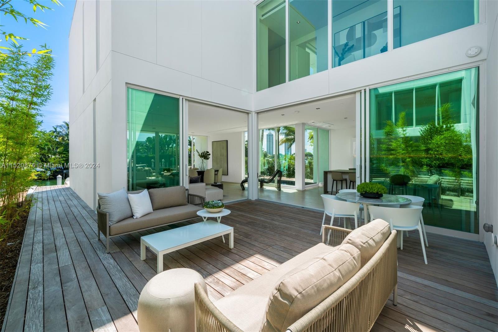 1011 48th St - Ritz Carlton Residences, Miami Beach, FL, 33140 United States, 4 Bedrooms Bedrooms, ,4 BathroomsBathrooms,Residential,For Sale,48th St - Ritz Carlton Residences,A11520874