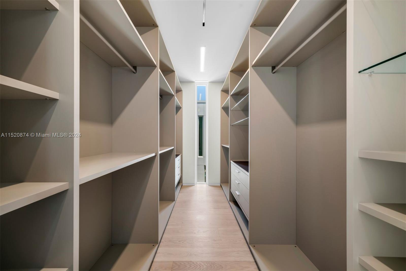 1011 48th St - Ritz Carlton Residences, Miami Beach, FL, 33140 United States, 4 Bedrooms Bedrooms, ,4 BathroomsBathrooms,Residential,For Sale,48th St - Ritz Carlton Residences,A11520874