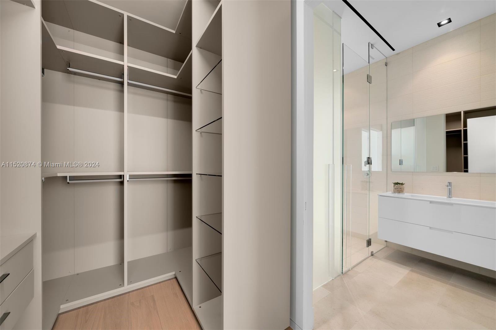 1011 48th St - Ritz Carlton Residences, Miami Beach, FL, 33140 United States, 4 Bedrooms Bedrooms, ,4 BathroomsBathrooms,Residential,For Sale,48th St - Ritz Carlton Residences,A11520874