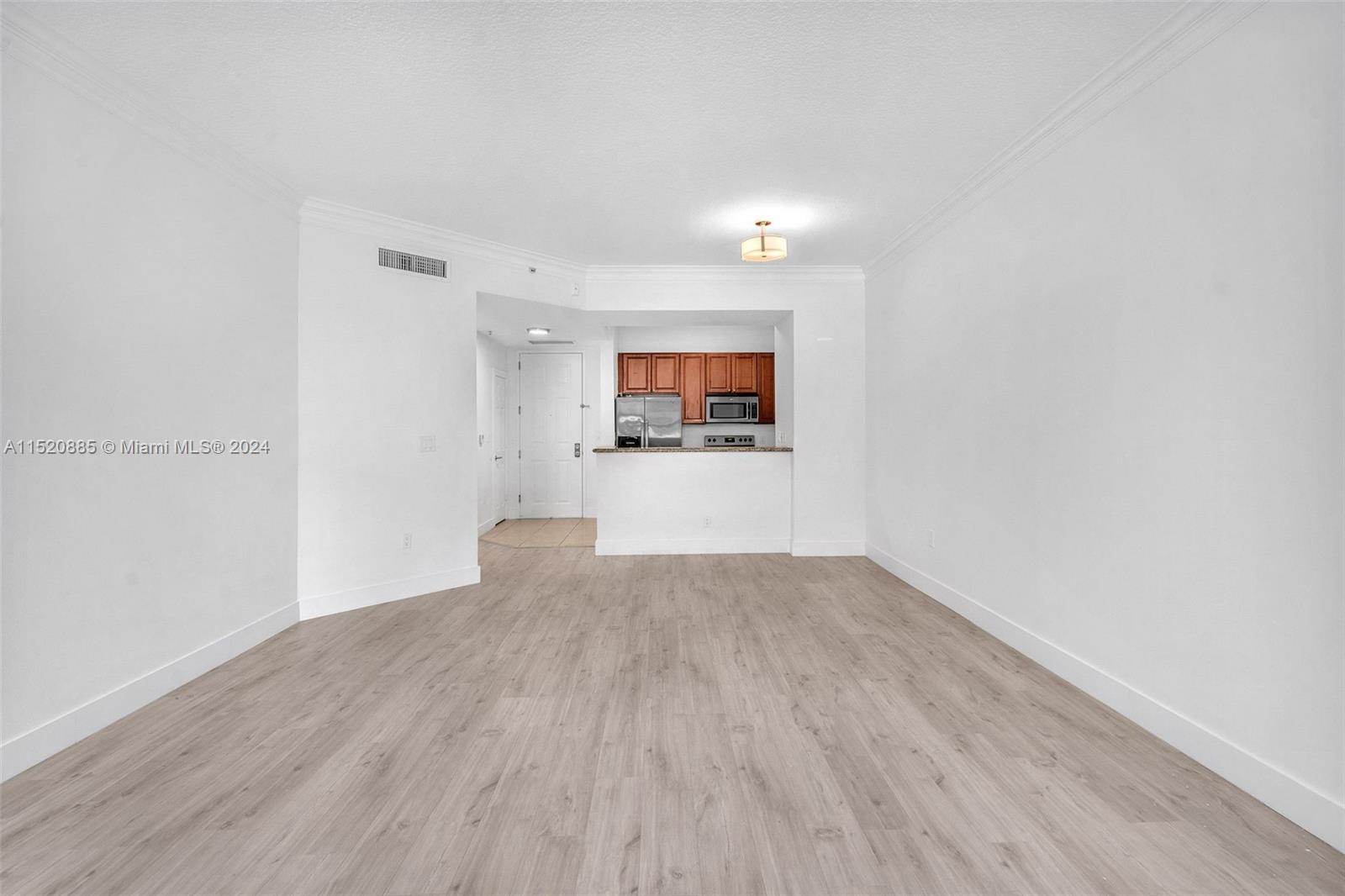 3001 185th St, Aventura, FL, 33180 United States, 1 Bedroom Bedrooms, ,1 BathroomBathrooms,Residential,For Sale,185th St,A11520885