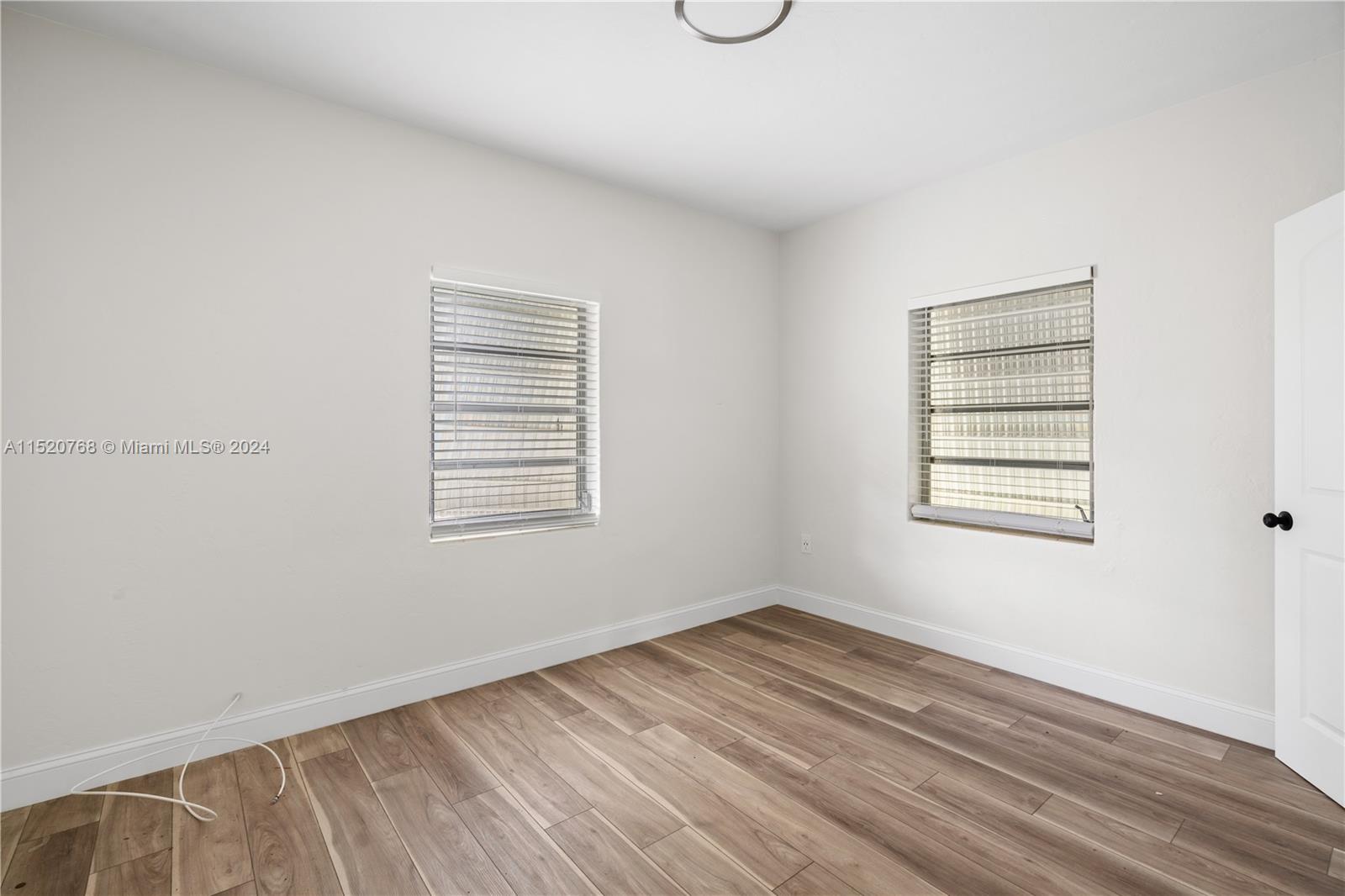 27 NW 21st St, Homestead, Florida 33030, 2 Bedrooms Bedrooms, ,1 BathroomBathrooms,Residentiallease,For Rent,27 NW 21st St,A11520768