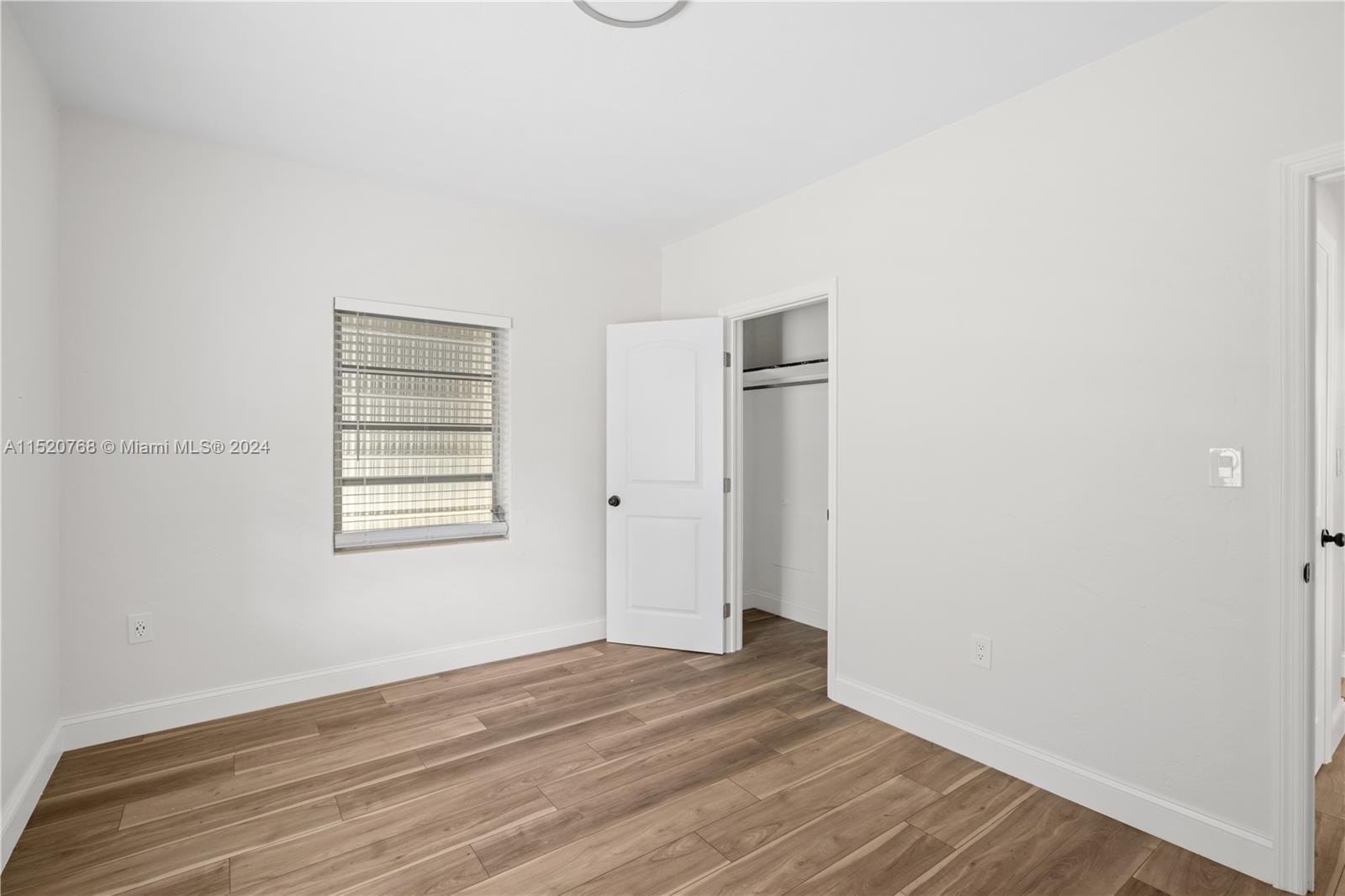 27 NW 21st St, Homestead, Florida 33030, 2 Bedrooms Bedrooms, ,1 BathroomBathrooms,Residentiallease,For Rent,27 NW 21st St,A11520768