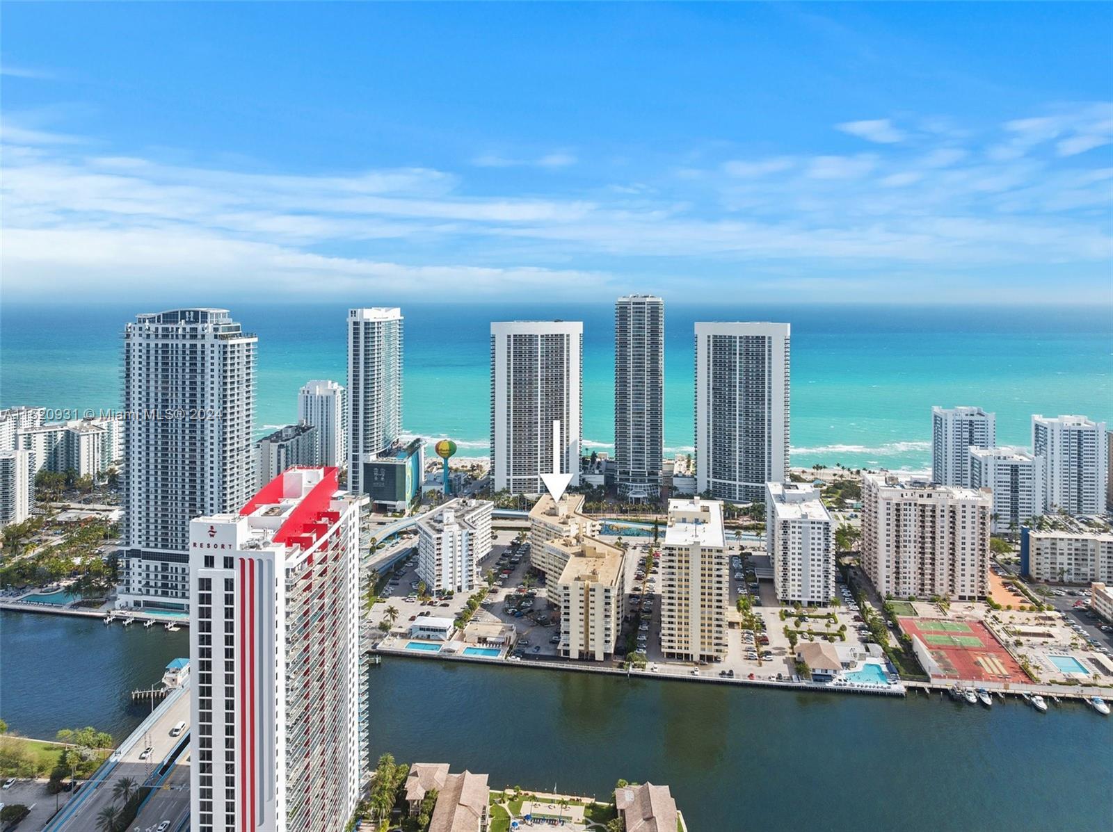 1825 S Ocean Dr 511, Hallandale Beach, Florida 33009, 1 Bedroom Bedrooms, ,1 BathroomBathrooms,Residential,For Sale,1825 S Ocean Dr 511,A11520931