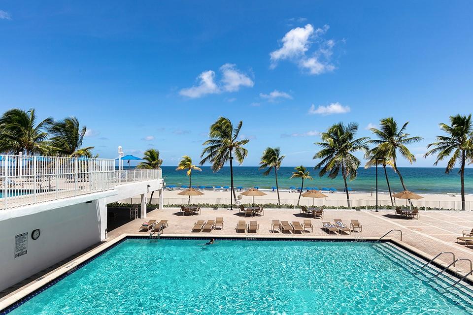 2401 Ocean Dr, Hollywood, FL, 33019 United States, 1 Bedroom Bedrooms, ,1 BathroomBathrooms,Residential,For Sale,Ocean Dr,A11518449