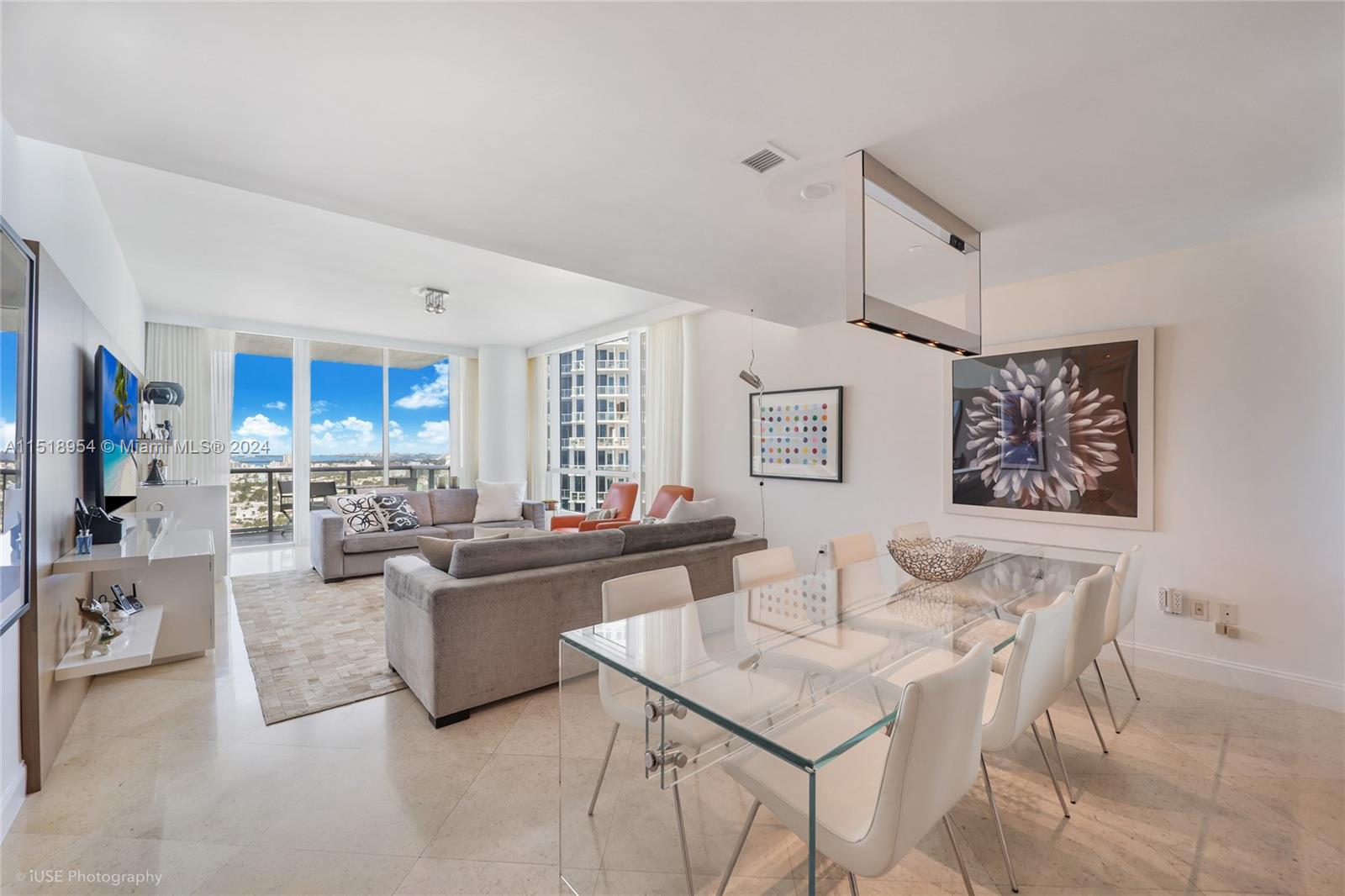 Miami Beach, Florida 33139, 3 Bedrooms Bedrooms, ,3 BathroomsBathrooms,Residentiallease,For Rent,A11518954