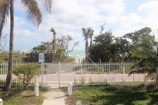 Boardwalk/Beach Access