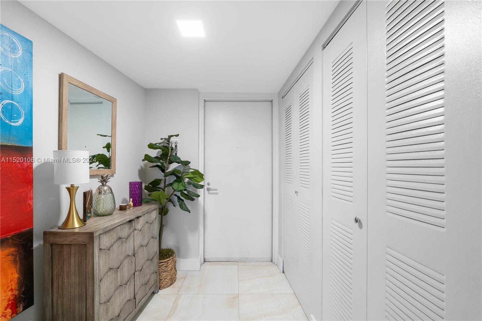 6620 Indian Creek Dr 112, Miami Beach, Florida 33141, 2 Bedrooms Bedrooms, ,2 BathroomsBathrooms,Residential,For Sale,6620 Indian Creek Dr 112,A11520106