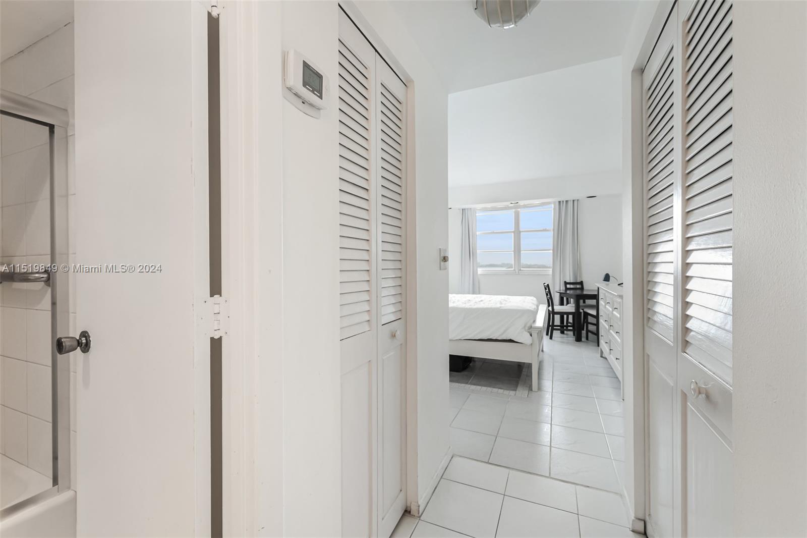 300 Bayview Dr 812, Sunny Isles Beach, Florida 33160, 1 Bedroom Bedrooms, ,1 BathroomBathrooms,Residential,For Sale,300 Bayview Dr 812,A11519849