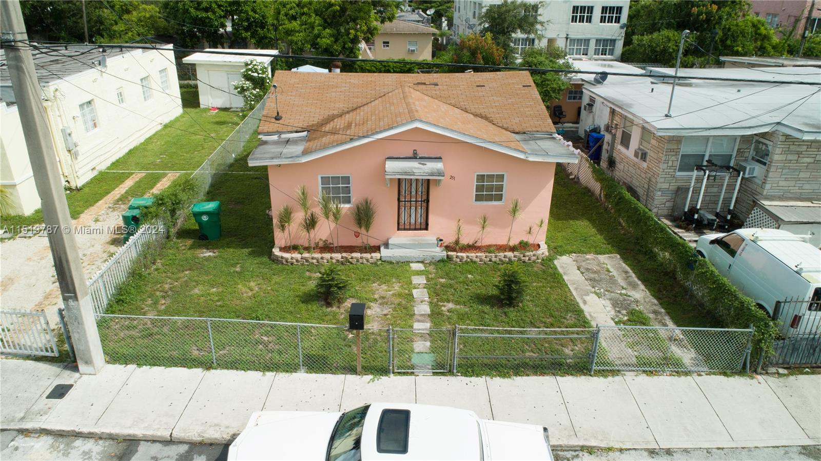 251 NW 33rd St, Miami, Florida 33127, 3 Bedrooms Bedrooms, ,1 BathroomBathrooms,Residential,For Sale,251 NW 33rd St,A11519787