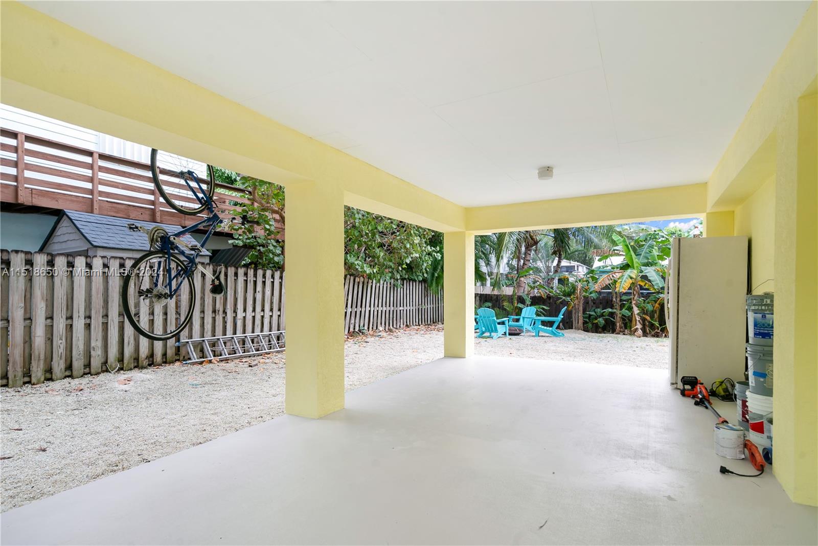 33 Tarpon Ave, Key Largo, FL, 33037 United States, 3 Bedrooms Bedrooms, ,2 BathroomsBathrooms,Residential,For Sale,Tarpon Ave,A11518650