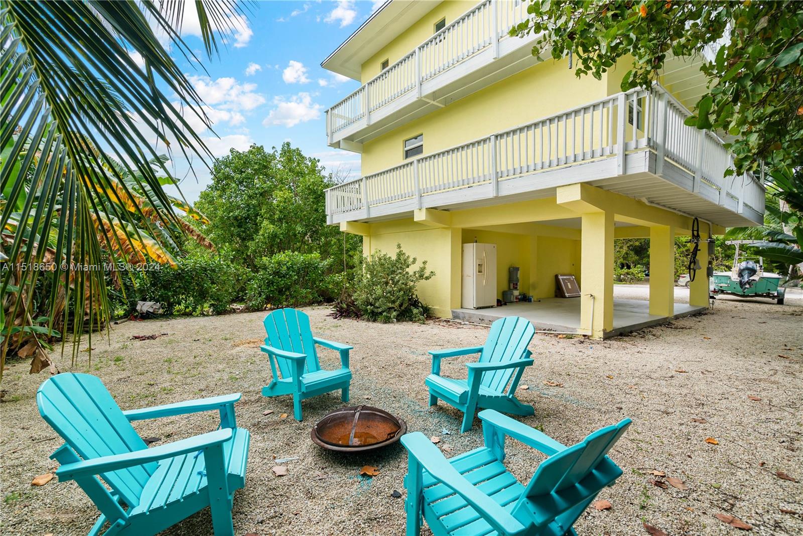 33 Tarpon Ave, Key Largo, FL, 33037 United States, 3 Bedrooms Bedrooms, ,2 BathroomsBathrooms,Residential,For Sale,Tarpon Ave,A11518650