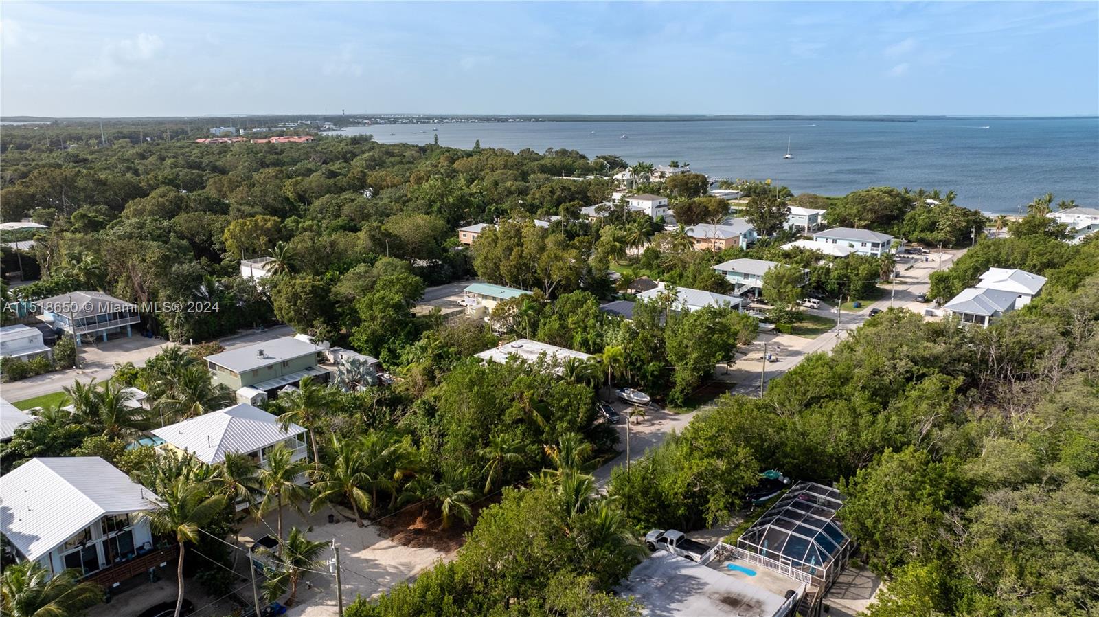 33 Tarpon Ave, Key Largo, FL, 33037 United States, 3 Bedrooms Bedrooms, ,2 BathroomsBathrooms,Residential,For Sale,Tarpon Ave,A11518650