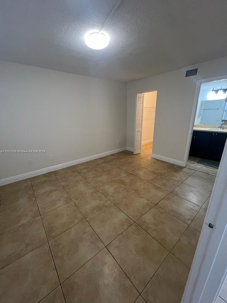 911 209th Ter, Miami, FL, 33179 United States, 2 Bedrooms Bedrooms, ,2 BathroomsBathrooms,Residential,For Sale,209th Ter,A11521038