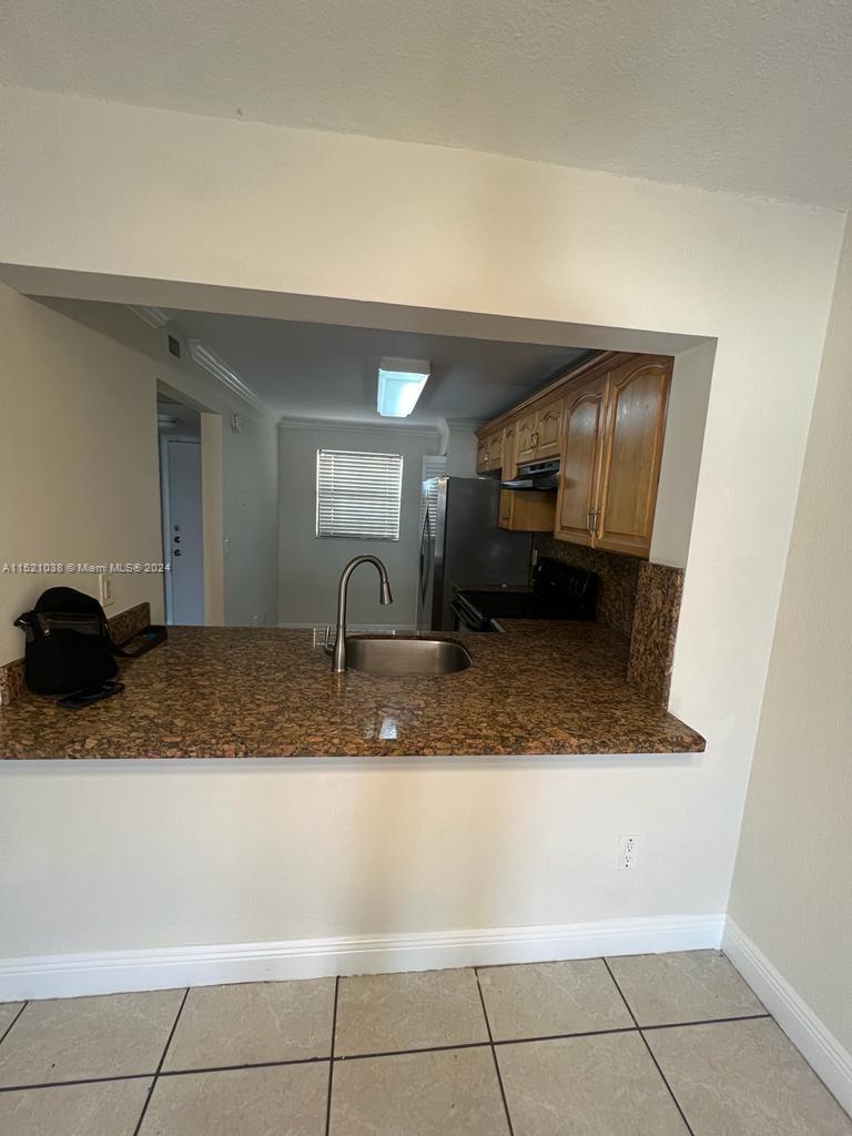 911 209th Ter, Miami, FL, 33179 United States, 2 Bedrooms Bedrooms, ,2 BathroomsBathrooms,Residential,For Sale,209th Ter,A11521038