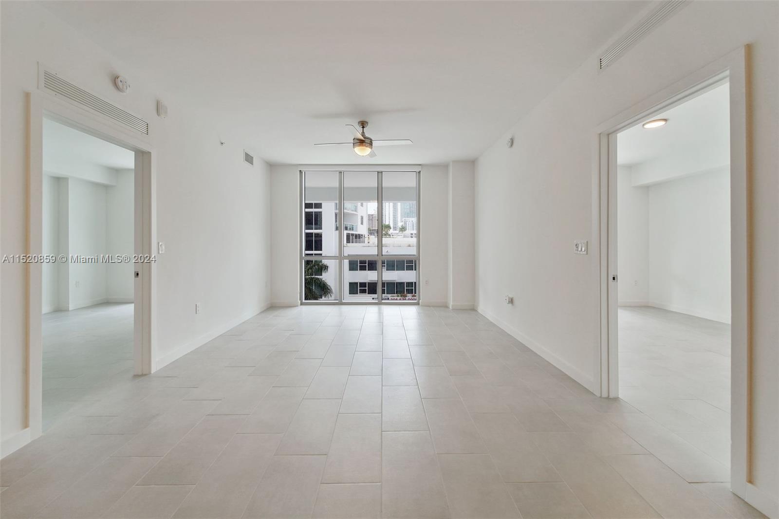 2150 N Bayshore Dr 305, Miami, Florida 33137, 2 Bedrooms Bedrooms, ,2 BathroomsBathrooms,Residentiallease,For Rent,2150 N Bayshore Dr 305,A11520859