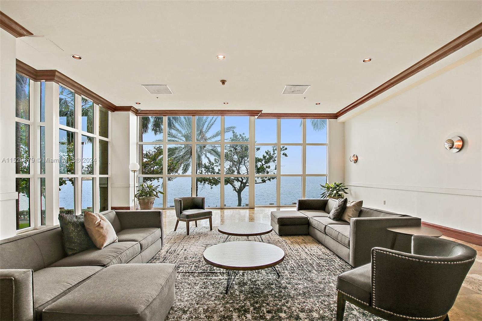 1111 Brickell Bay Dr 1404, Miami, Florida 33131, 1 Bedroom Bedrooms, ,1 BathroomBathrooms,Residentiallease,For Rent,1111 Brickell Bay Dr 1404,A11520879