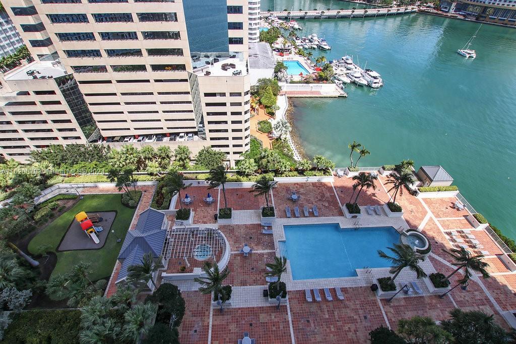 1111 Brickell Bay Dr 1404, Miami, Florida 33131, 1 Bedroom Bedrooms, ,1 BathroomBathrooms,Residentiallease,For Rent,1111 Brickell Bay Dr 1404,A11520879