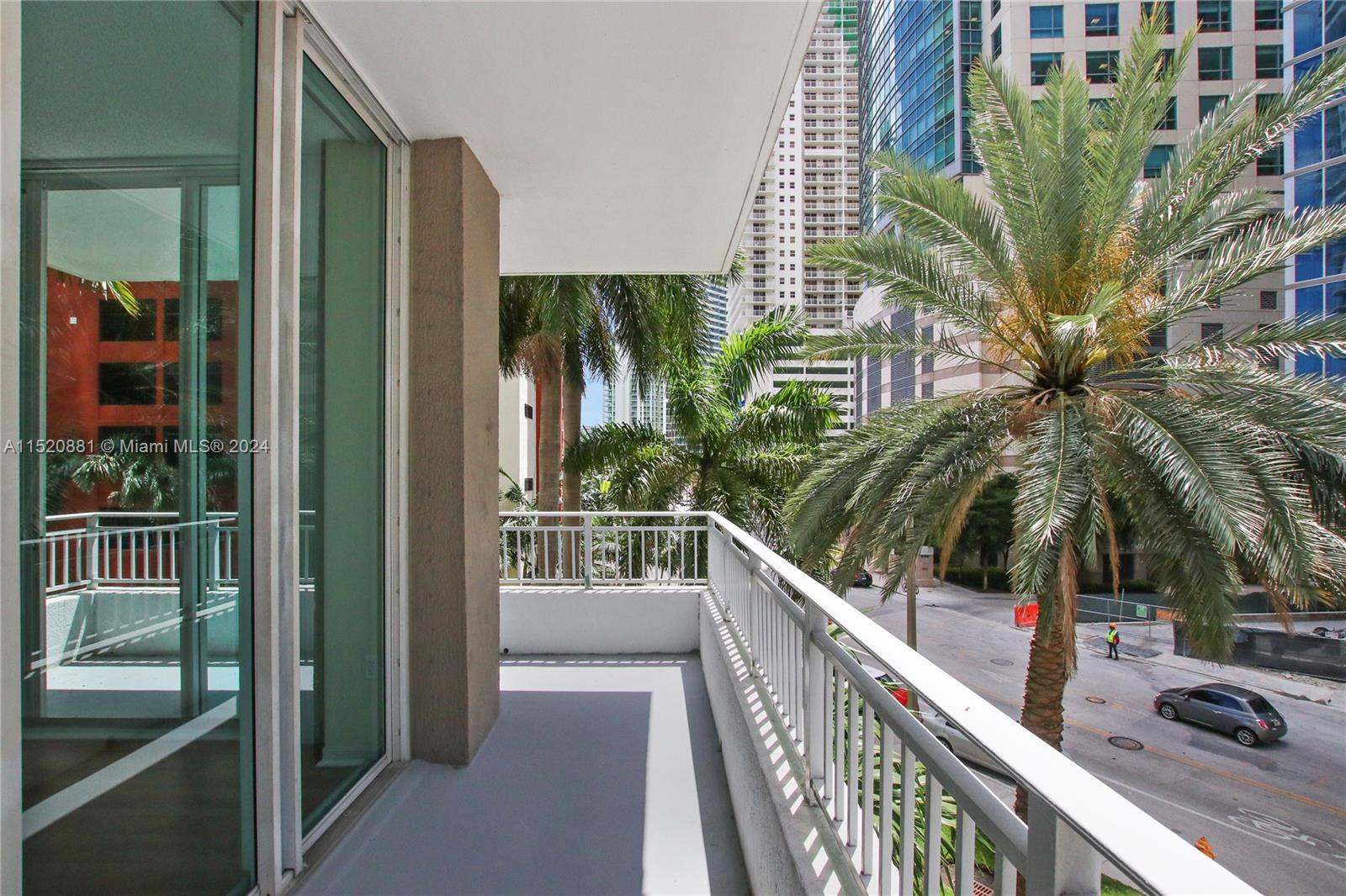 1111 Brickell Bay Dr 601, Miami, Florida 33131, 2 Bedrooms Bedrooms, ,2 BathroomsBathrooms,Residentiallease,For Rent,1111 Brickell Bay Dr 601,A11520881