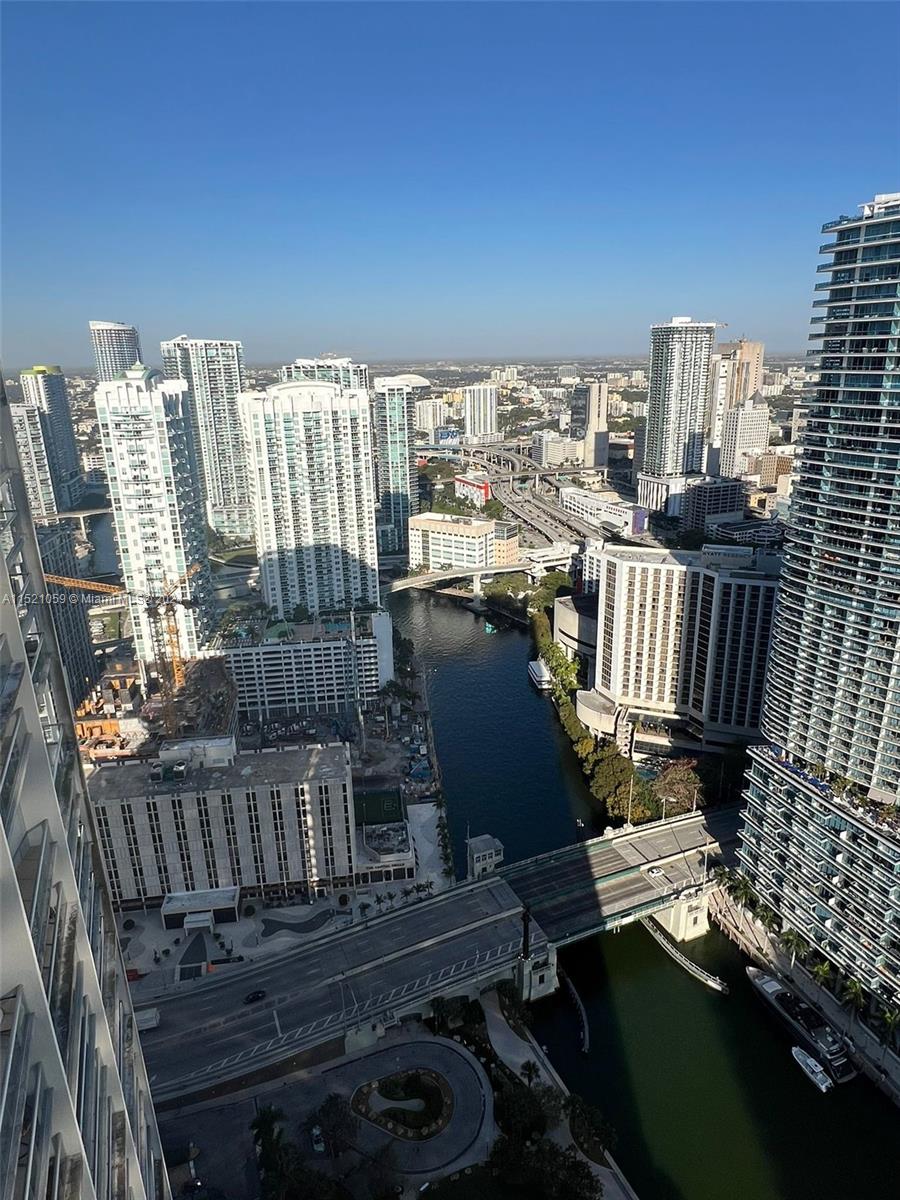 465 Brickell Ave 4606, Miami, Florida 33131, 1 Bedroom Bedrooms, ,1 BathroomBathrooms,Residentiallease,For Rent,465 Brickell Ave 4606,A11521059