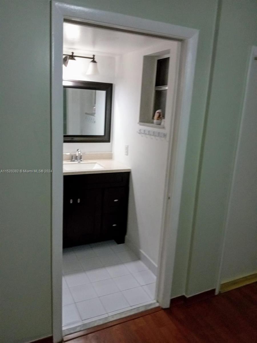 17000 NW 67th Ave 245, Hialeah, Florida 33015, 2 Bedrooms Bedrooms, ,2 BathroomsBathrooms,Residential,For Sale,17000 NW 67th Ave 245,A11520382