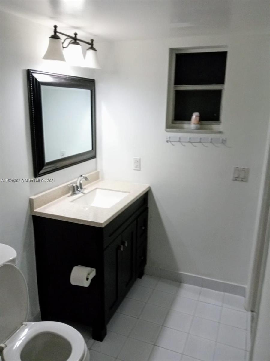 17000 NW 67th Ave 245, Hialeah, Florida 33015, 2 Bedrooms Bedrooms, ,2 BathroomsBathrooms,Residential,For Sale,17000 NW 67th Ave 245,A11520382