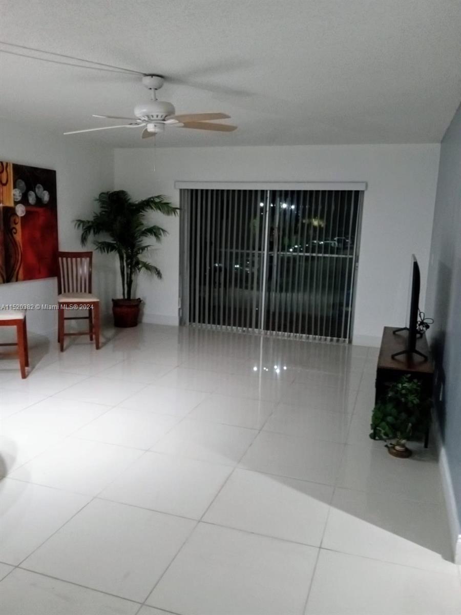 17000 NW 67th Ave 245, Hialeah, Florida 33015, 2 Bedrooms Bedrooms, ,2 BathroomsBathrooms,Residential,For Sale,17000 NW 67th Ave 245,A11520382
