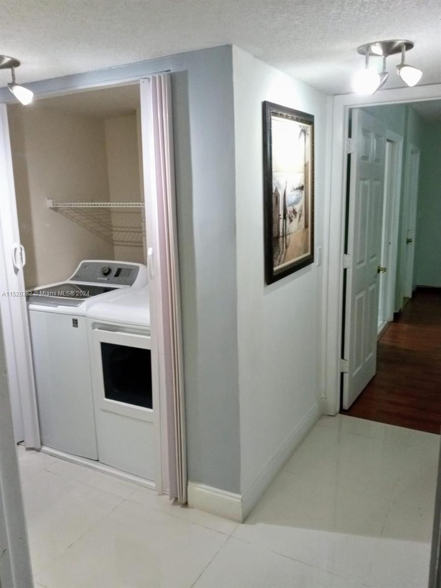 17000 NW 67th Ave 245, Hialeah, Florida 33015, 2 Bedrooms Bedrooms, ,2 BathroomsBathrooms,Residential,For Sale,17000 NW 67th Ave 245,A11520382