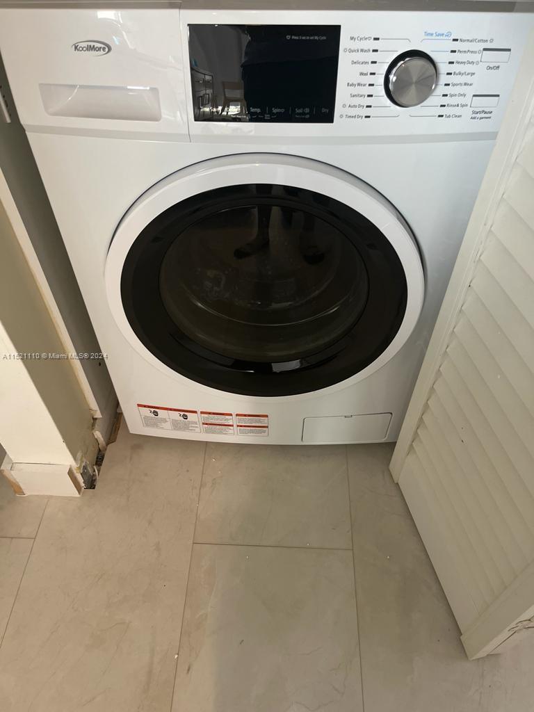 1688 West Ave 706, Miami Beach, Florida 33139, 1 Bedroom Bedrooms, ,2 BathroomsBathrooms,Residential,For Sale,1688 West Ave 706,A11521110