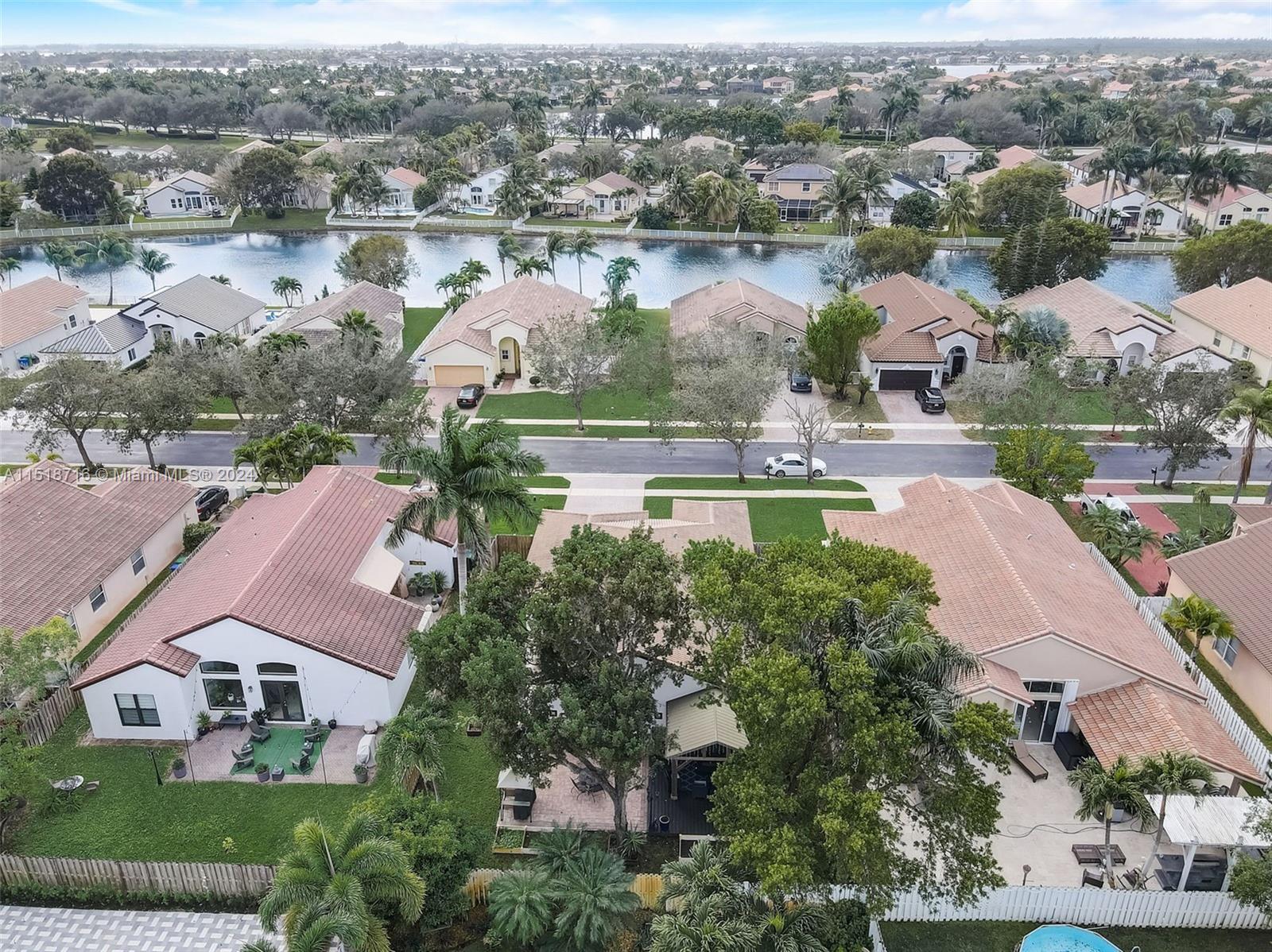 19157 SW 26th St, Miramar, FL 33029, 3 Bedrooms Bedrooms, ,2 BathroomsBathrooms,Residential,For Sale,26th St,A11518716