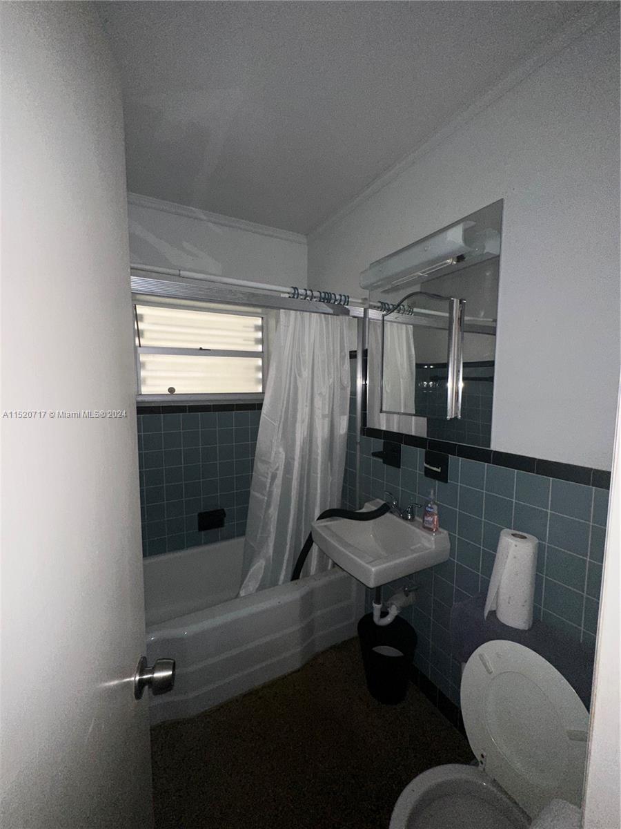 1274 183, North Miami Beach, FL, 33179 United States, 2 Bedrooms Bedrooms, ,1 BathroomBathrooms,Residential,For Sale,183,A11520717