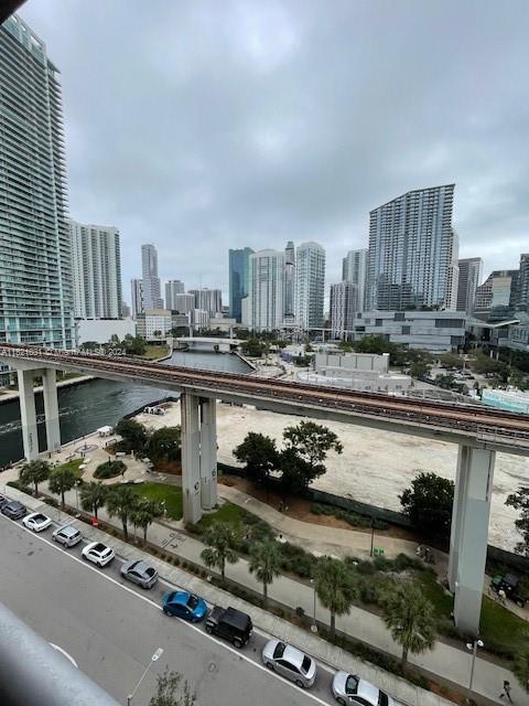 690 SW 1st Ct 1020, Miami, Florida 33130, 1 Bedroom Bedrooms, ,1 BathroomBathrooms,Residentiallease,For Rent,690 SW 1st Ct 1020,A11521031