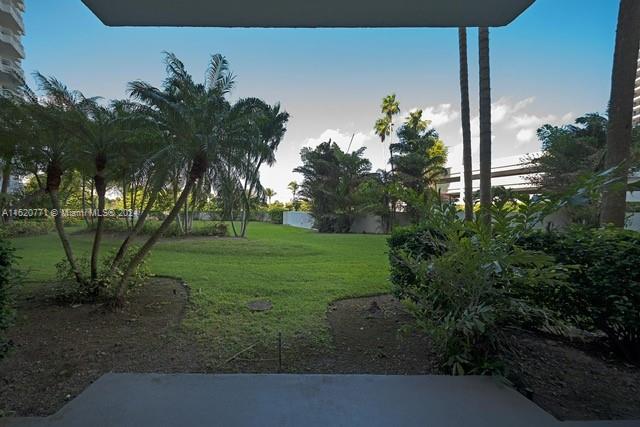 3300 NE 192nd St 111, Aventura, Florida 33180, 2 Bedrooms Bedrooms, ,2 BathroomsBathrooms,Residential,For Sale,3300 NE 192nd St 111,A11520771