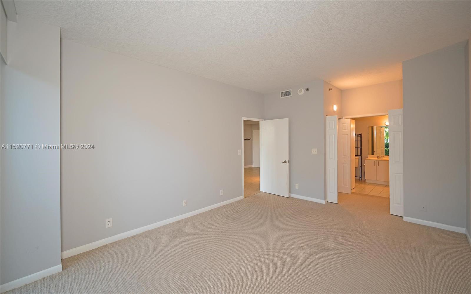 3300 NE 192nd St 111, Aventura, Florida 33180, 2 Bedrooms Bedrooms, ,2 BathroomsBathrooms,Residential,For Sale,3300 NE 192nd St 111,A11520771