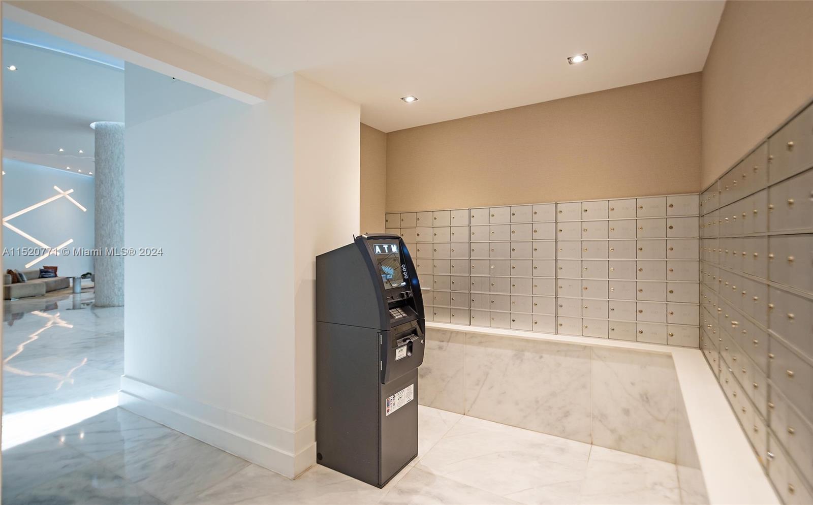 3300 NE 192nd St 111, Aventura, Florida 33180, 2 Bedrooms Bedrooms, ,2 BathroomsBathrooms,Residential,For Sale,3300 NE 192nd St 111,A11520771