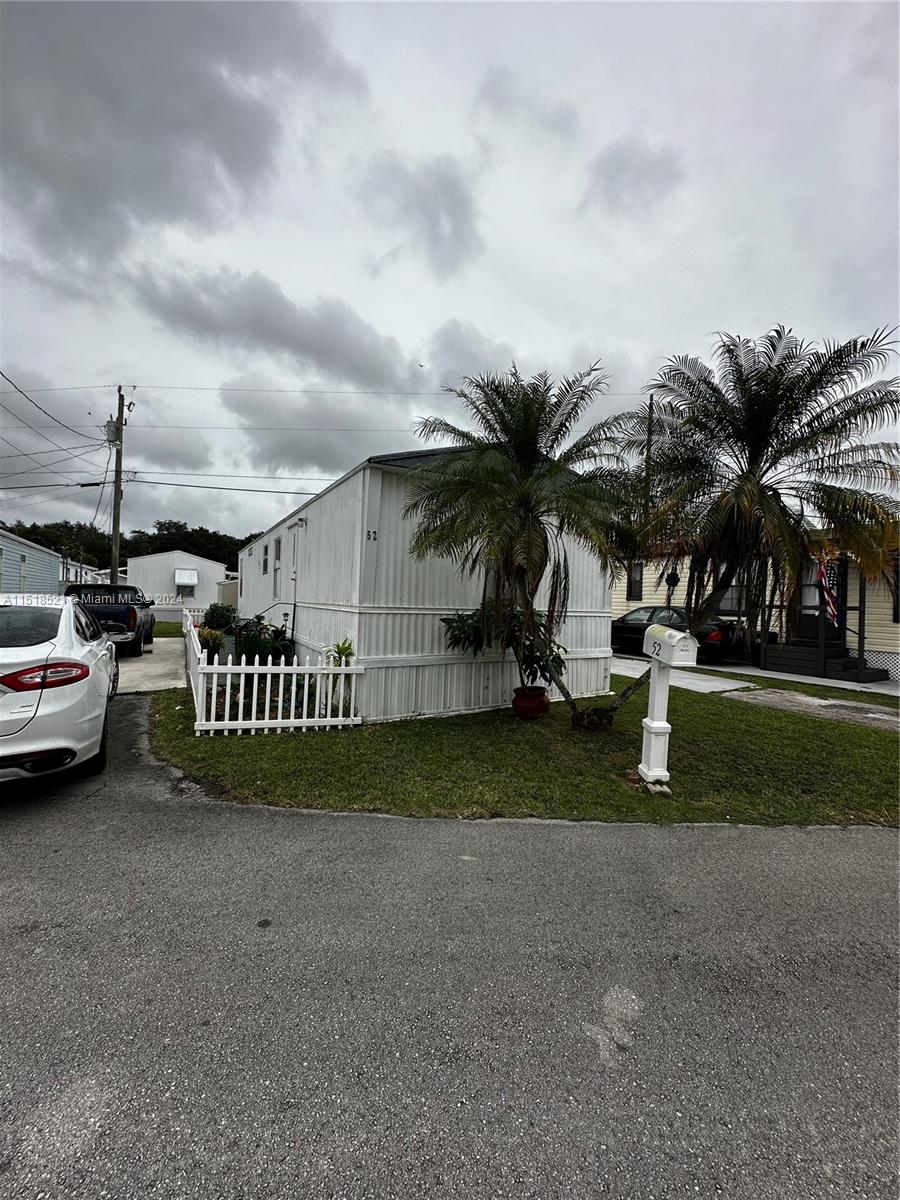 17350 SW 232nd St, Miami, Florida 33170, 2 Bedrooms Bedrooms, ,1 BathroomBathrooms,Residential,For Sale,17350 SW 232nd St,A11518521