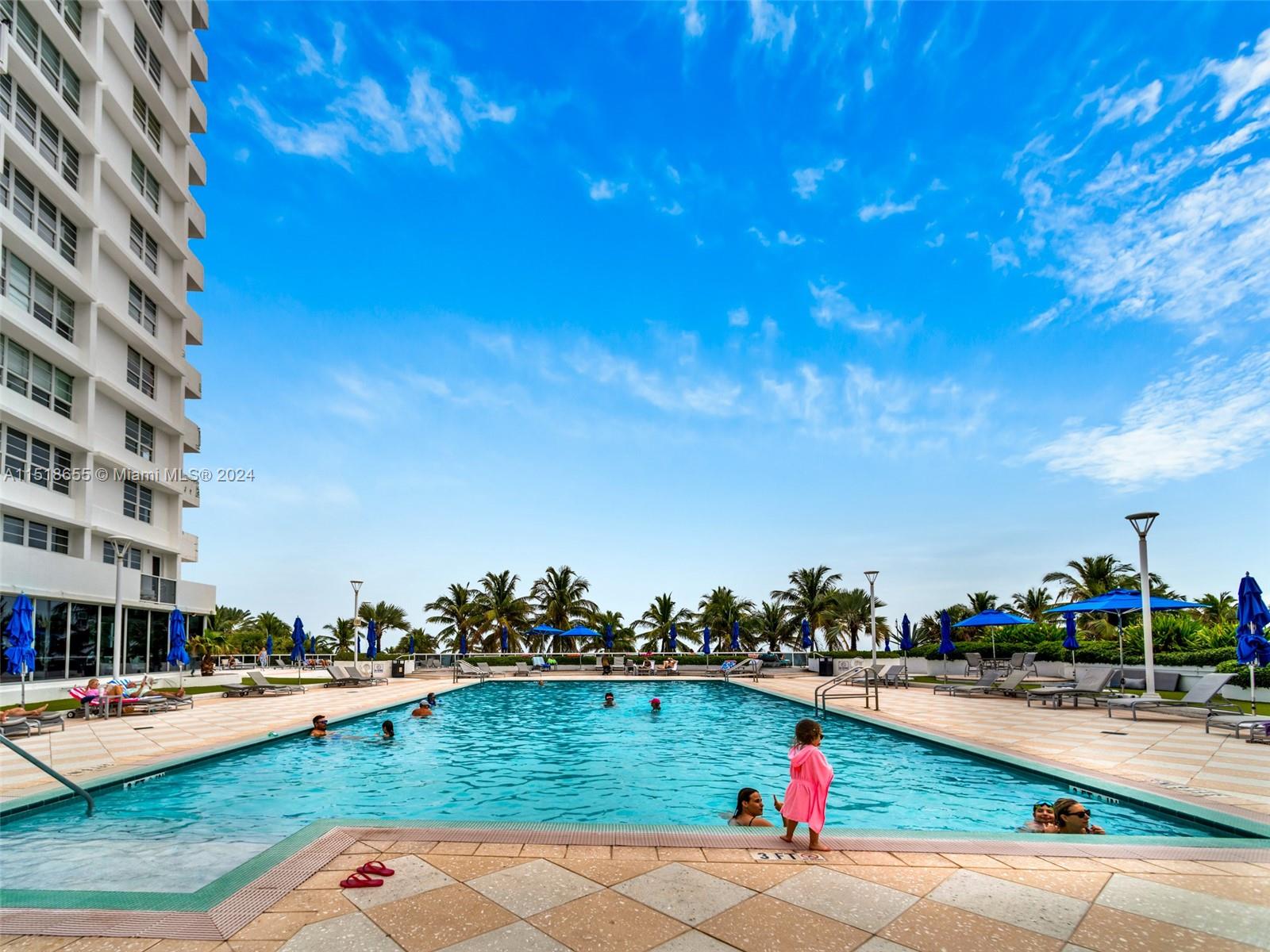 100 Lincoln Rd 308, Miami Beach, Florida 33139, 1 Bedroom Bedrooms, ,1 BathroomBathrooms,Residential,For Sale,100 Lincoln Rd 308,A11518655