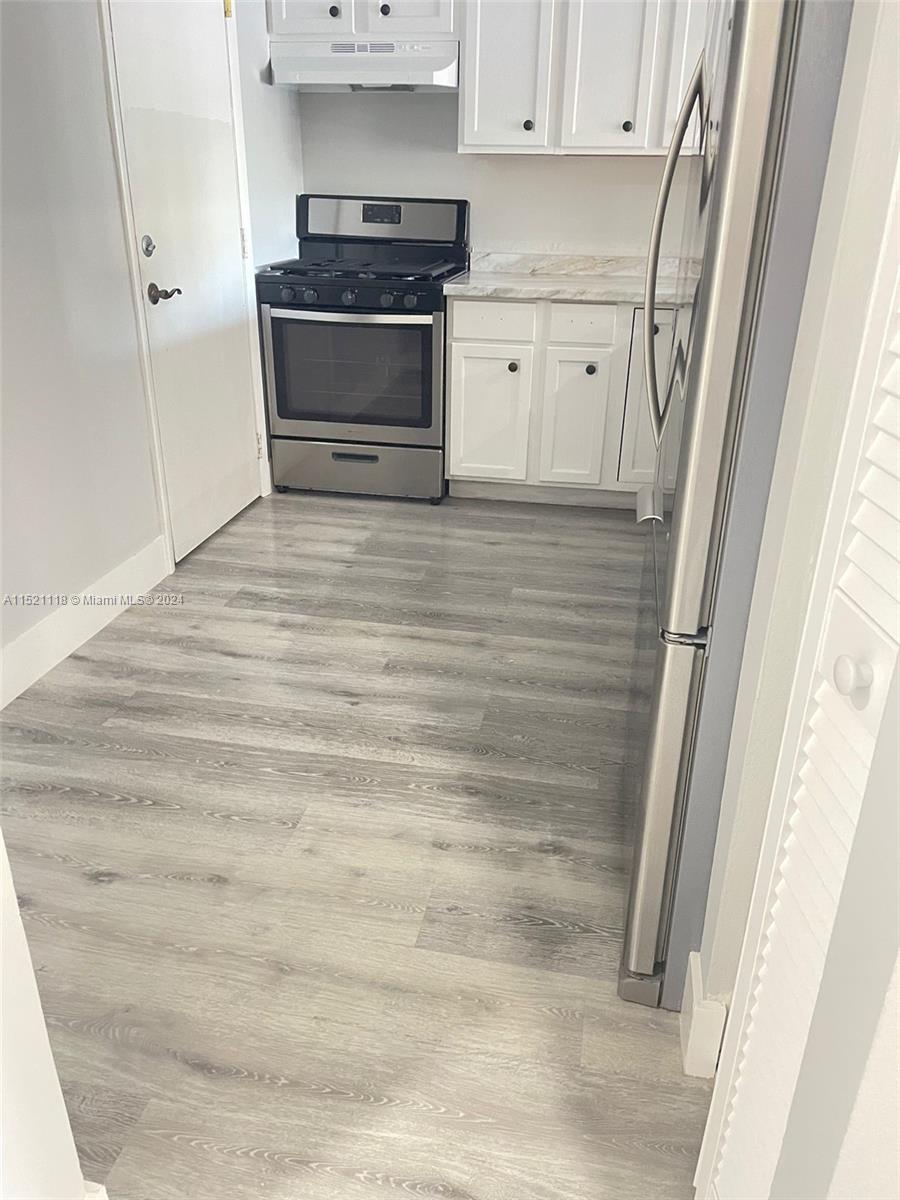 17901 NW 68th Ave S105, Hialeah, Florida 33015, 2 Bedrooms Bedrooms, ,2 BathroomsBathrooms,Residential,For Sale,17901 NW 68th Ave S105,A11521118