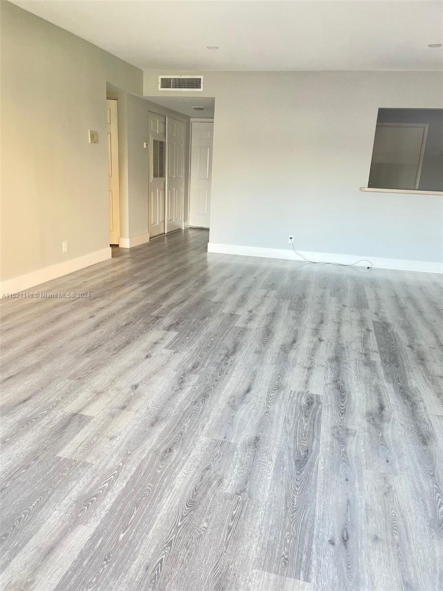 17901 NW 68th Ave S105, Hialeah, Florida 33015, 2 Bedrooms Bedrooms, ,2 BathroomsBathrooms,Residential,For Sale,17901 NW 68th Ave S105,A11521118