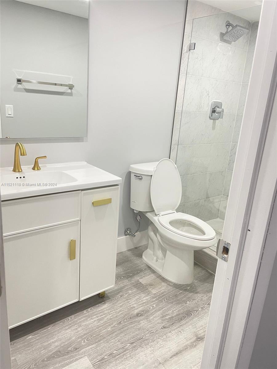 17901 NW 68th Ave S105, Hialeah, Florida 33015, 2 Bedrooms Bedrooms, ,2 BathroomsBathrooms,Residential,For Sale,17901 NW 68th Ave S105,A11521118