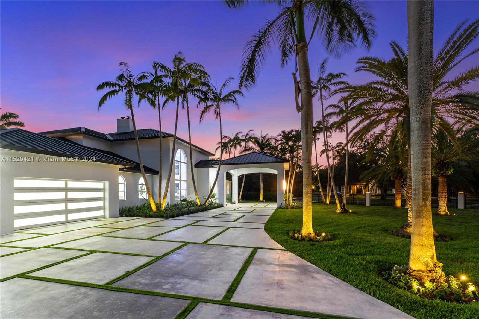 6290 130th Ter, Pinecrest, FL, 33156 United States, 7 Bedrooms Bedrooms, ,8 BathroomsBathrooms,Residential,For Sale,130th Ter,A11520421