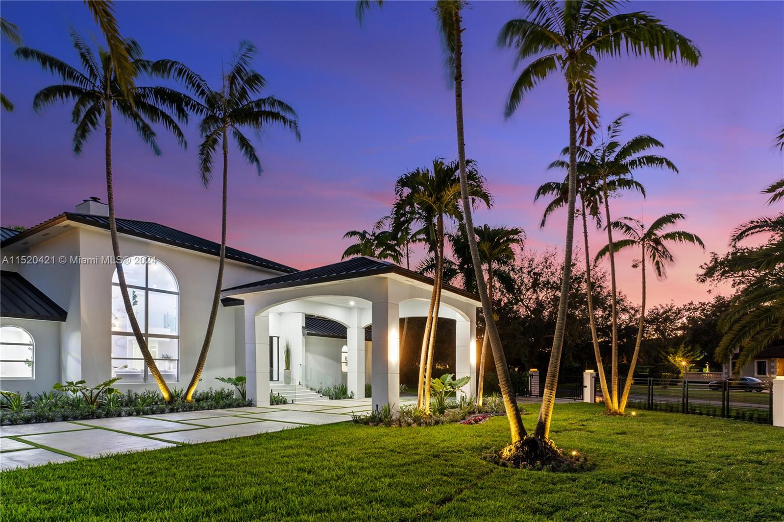 6290 130th Ter, Pinecrest, FL, 33156 United States, 7 Bedrooms Bedrooms, ,8 BathroomsBathrooms,Residential,For Sale,130th Ter,A11520421