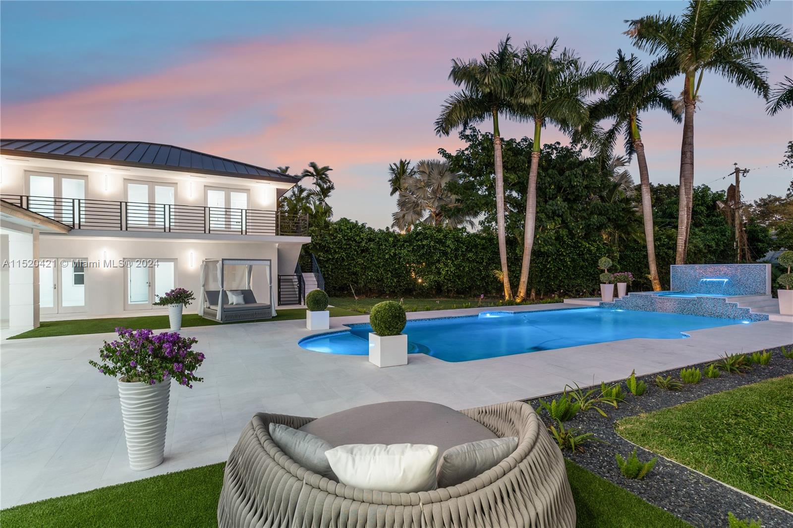 6290 130th Ter, Pinecrest, FL, 33156 United States, 7 Bedrooms Bedrooms, ,8 BathroomsBathrooms,Residential,For Sale,130th Ter,A11520421