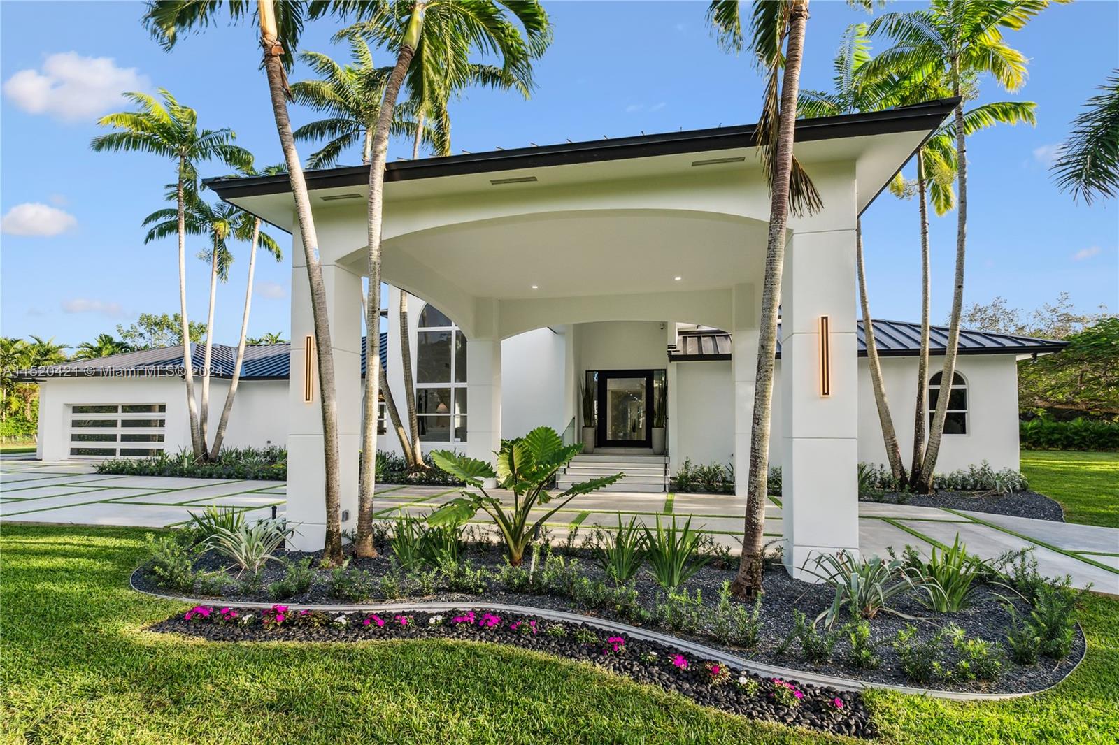 6290 130th Ter, Pinecrest, FL, 33156 United States, 7 Bedrooms Bedrooms, ,8 BathroomsBathrooms,Residential,For Sale,130th Ter,A11520421