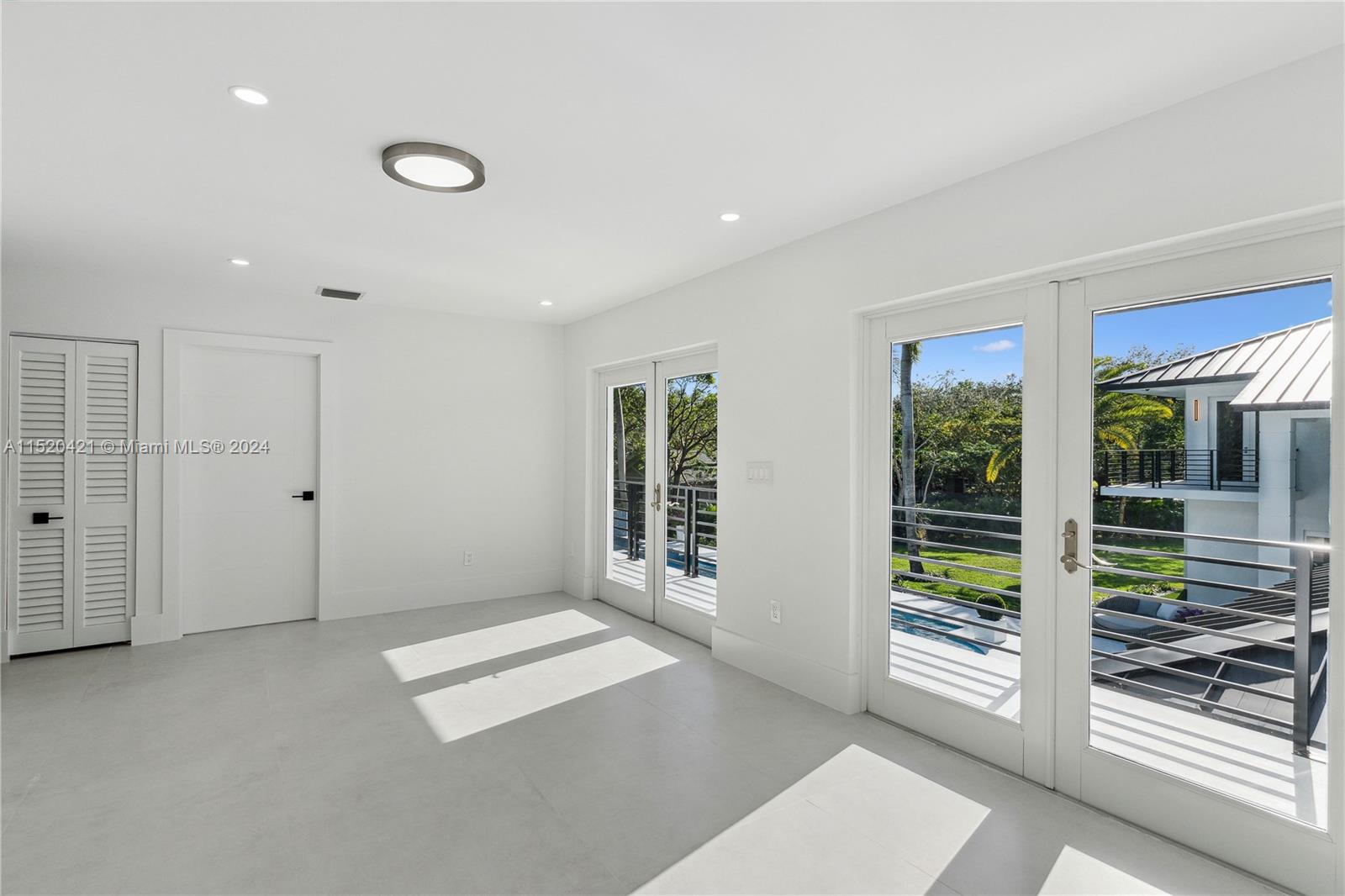 6290 130th Ter, Pinecrest, FL, 33156 United States, 7 Bedrooms Bedrooms, ,8 BathroomsBathrooms,Residential,For Sale,130th Ter,A11520421