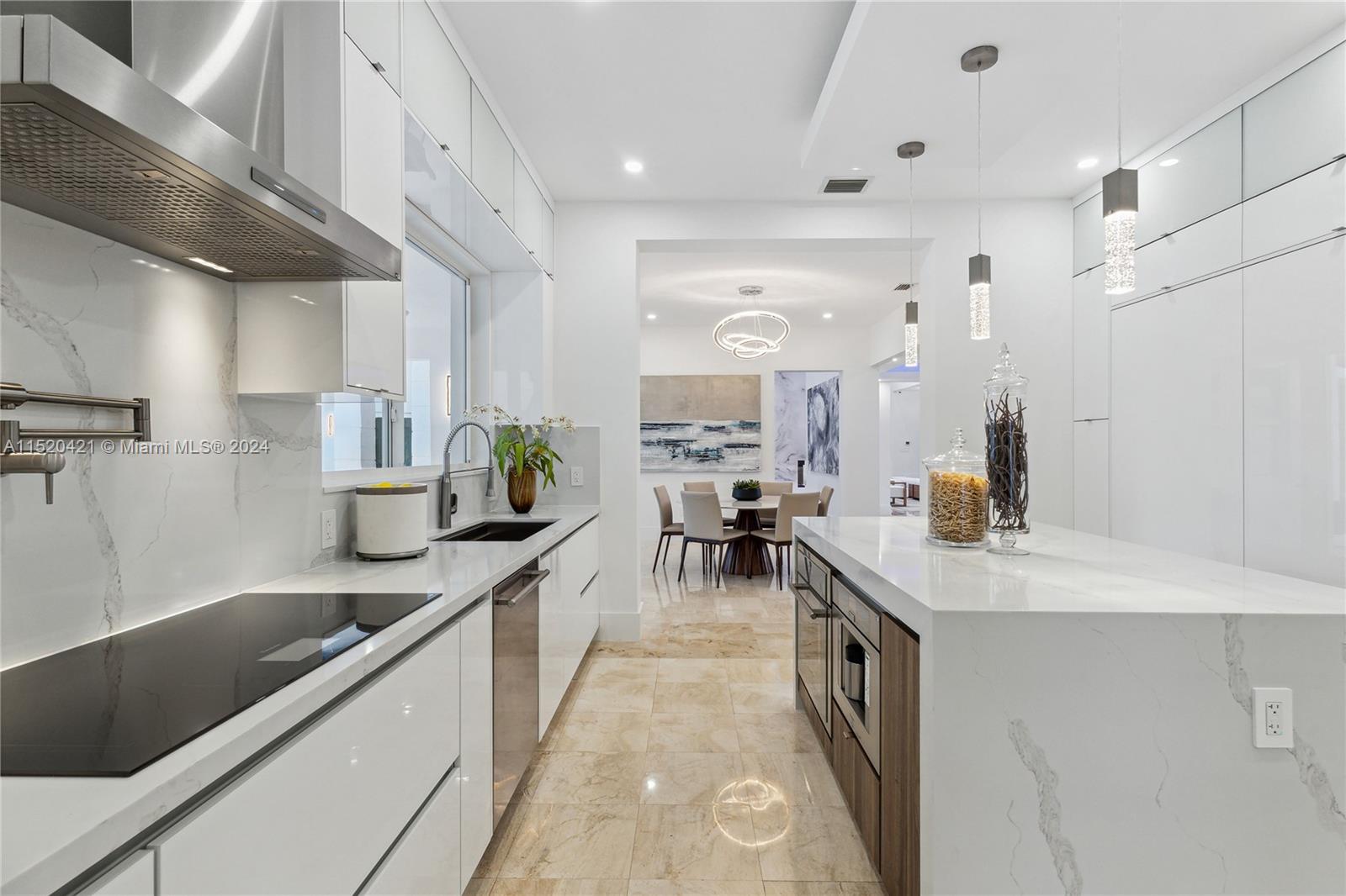 6290 130th Ter, Pinecrest, FL, 33156 United States, 7 Bedrooms Bedrooms, ,8 BathroomsBathrooms,Residential,For Sale,130th Ter,A11520421