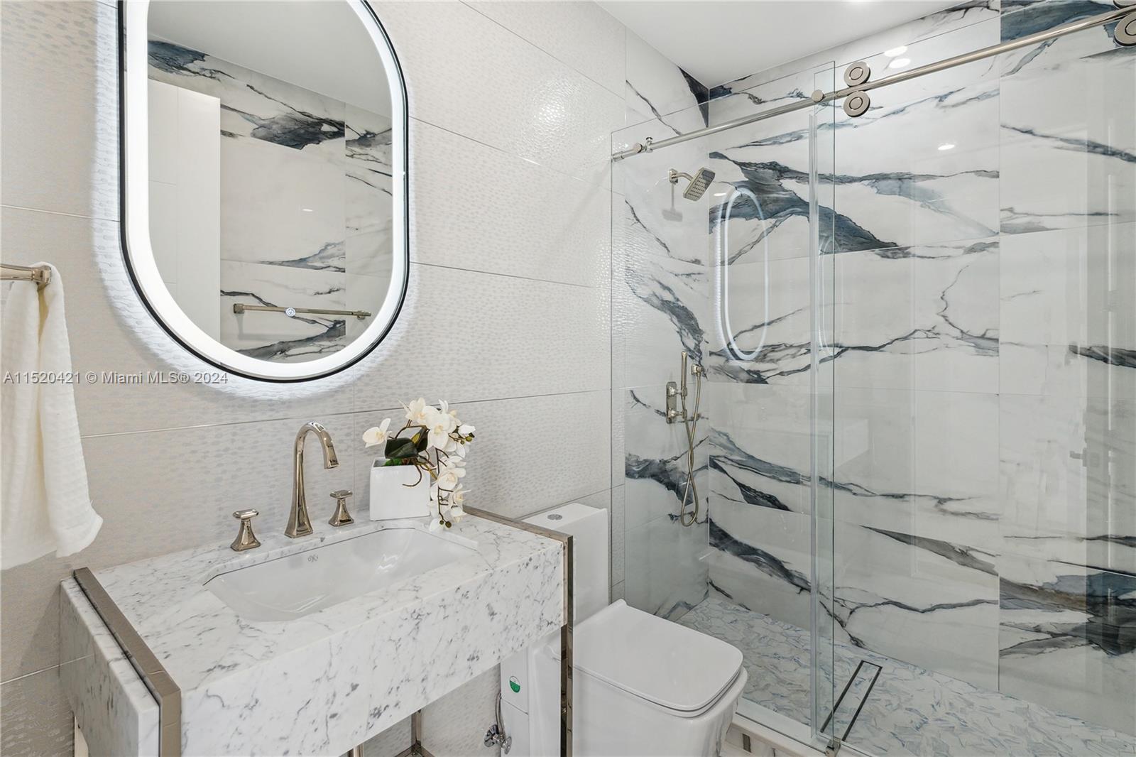 6290 130th Ter, Pinecrest, FL, 33156 United States, 7 Bedrooms Bedrooms, ,8 BathroomsBathrooms,Residential,For Sale,130th Ter,A11520421